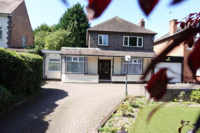 Large 4 Bed House, Sleeps 7, Near NEC, BHX, City Centre